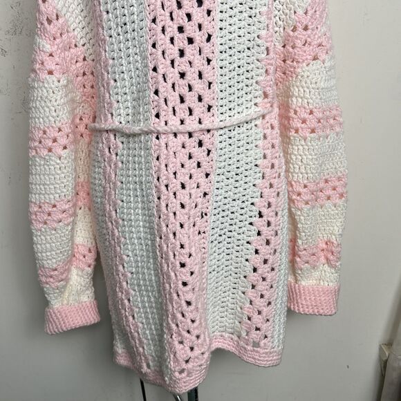 Vtg Hand Crochet Cardigan Sweater Size Lg Duster Pockets Pink White Cottagecore - Picture 6 of 12